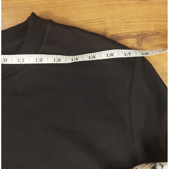 Womens Black Tiger Print Sweatshirt Top size Small - Picture 8 of 11